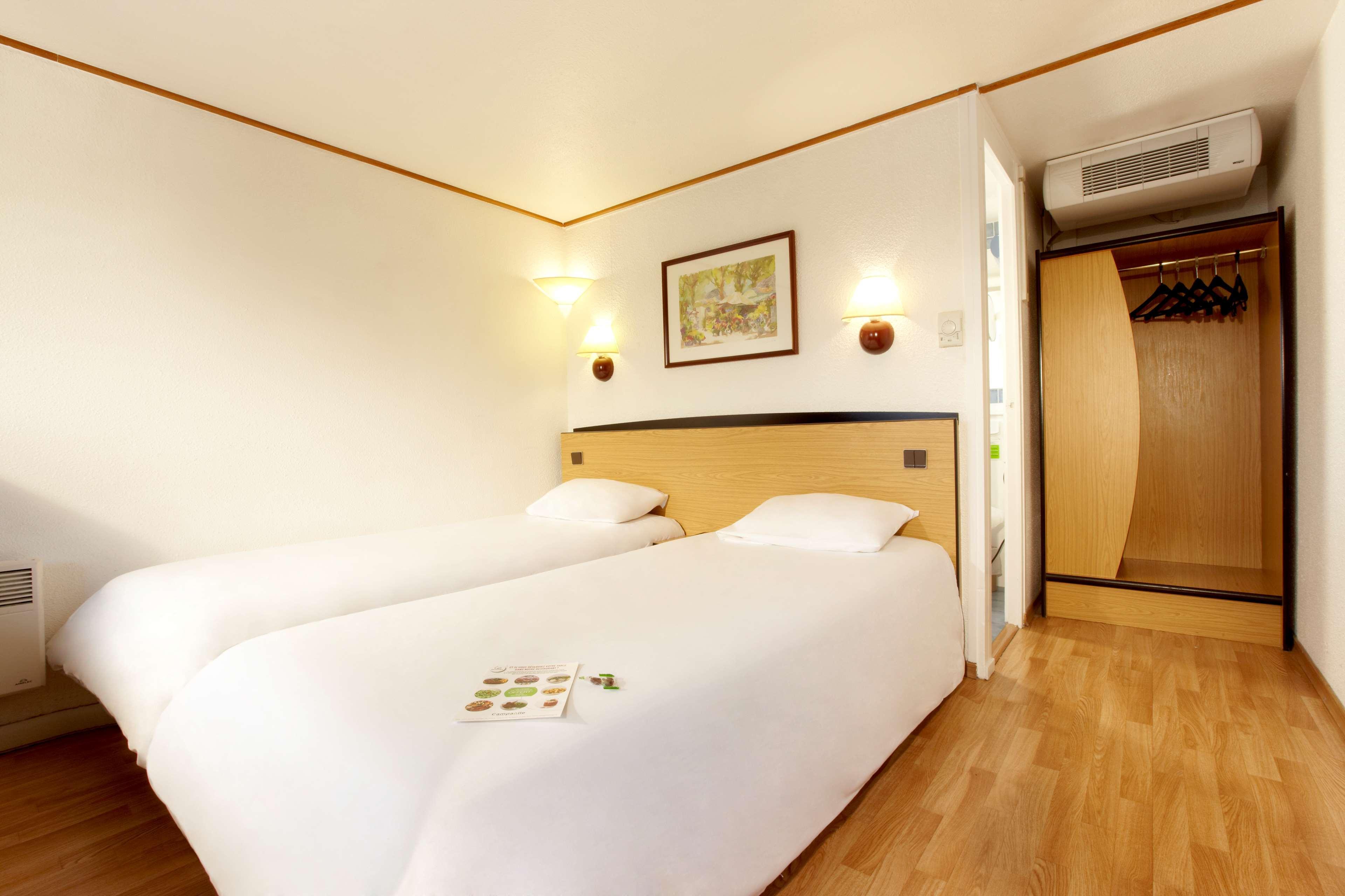 แคมพาเนล โรเอน นอร์ด บาเรนติน Hotel บารองแต็ง ภายนอก รูปภาพ